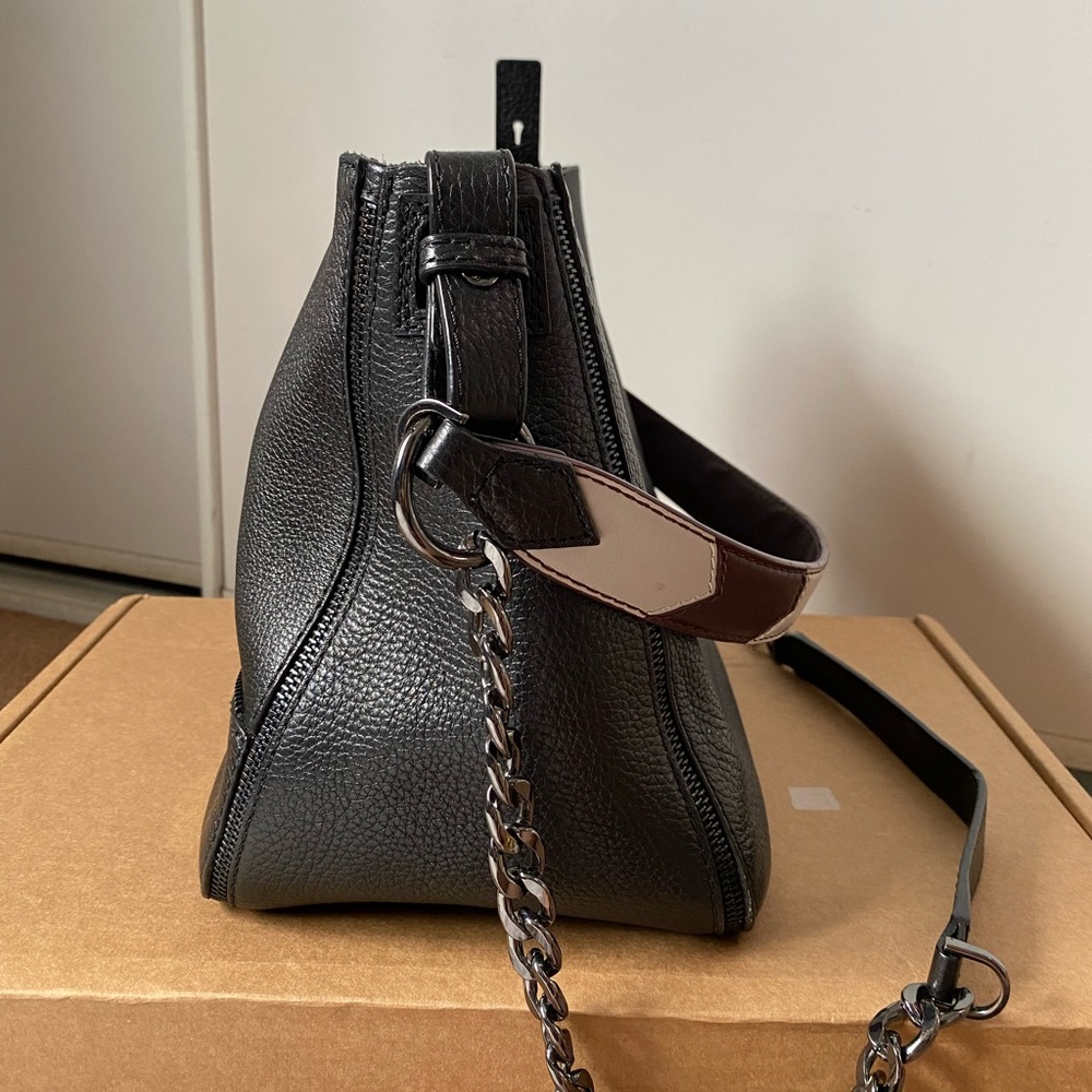 🖤Botkier Soho Bucket🖤 - Picture 5 of 11